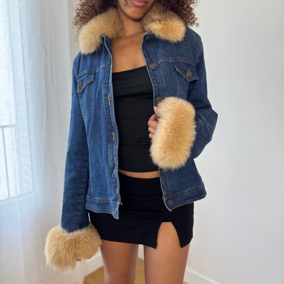 Vintage Italian Denim Jacket with Faux-Fur Collar & Cuffs (S) - Picture 11 of 12